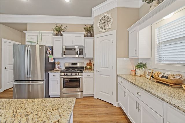 2108 Flynn Street, Pea Ridge, AR 72751
