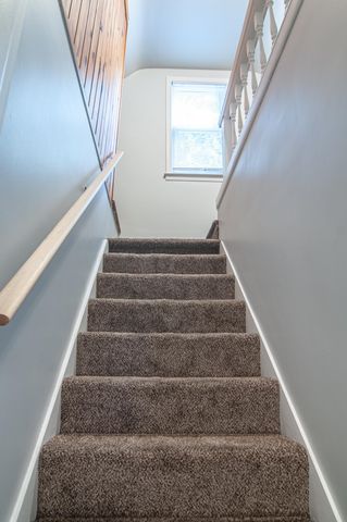 1621 Blackberry Lane, Flint, MI 48507