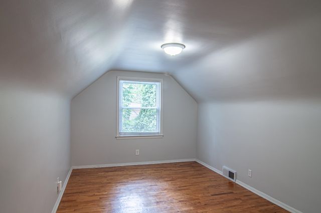 1621 Blackberry Lane, Flint, MI 48507