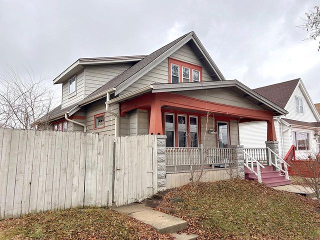 3041 S 11th STREET, Milwaukee, WI 53215