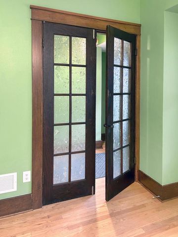 3041 S 11th STREET, Milwaukee, WI 53215