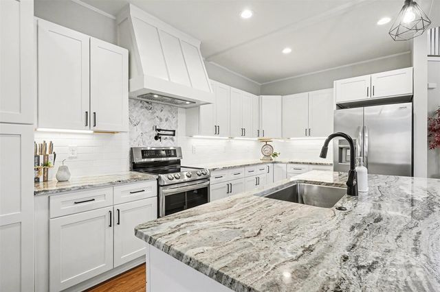 5019 Star Magnolia Court, Clover, SC 29710