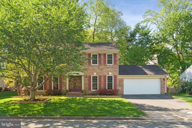 9833 NATICK RD, Burke, VA 22015