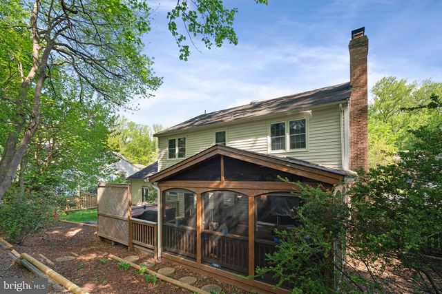 9833 NATICK RD, Burke, VA 22015