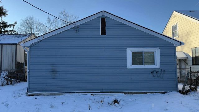 6752 Evergreen Road, Detroit, MI 48228