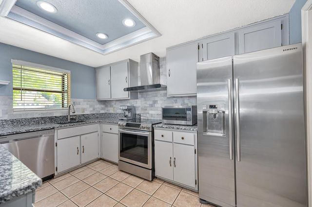 2923 Baronet Way, Sacramento, CA 95833