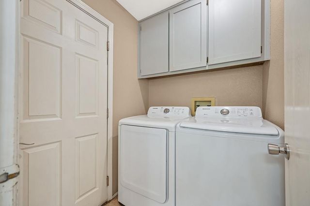 2923 Baronet Way, Sacramento, CA 95833