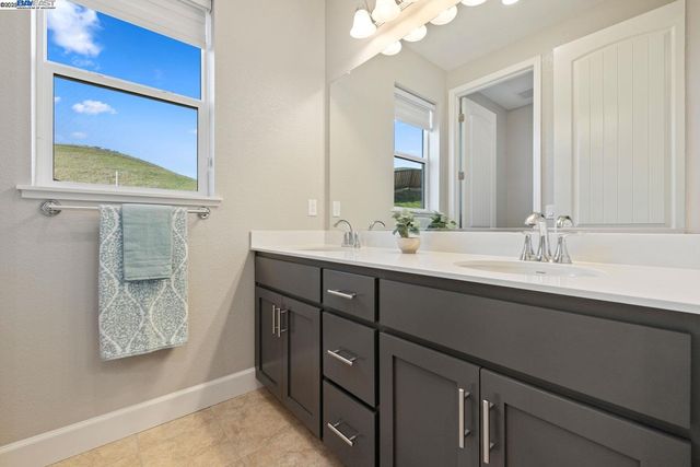 3361 Vista Meadows, Pittsburg, CA 94565
