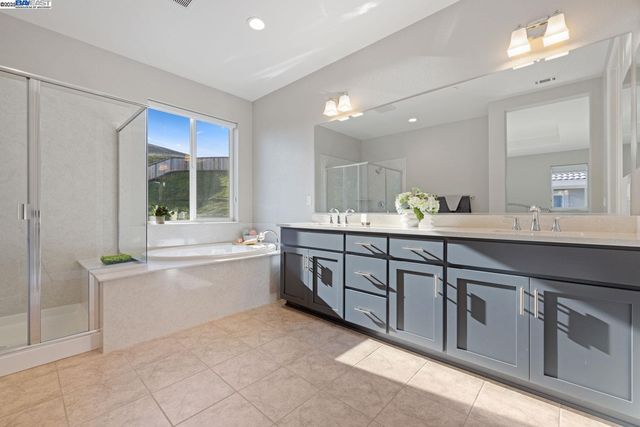 3361 Vista Meadows, Pittsburg, CA 94565