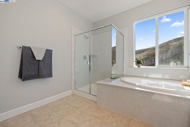 3361 Vista Meadows, Pittsburg, CA 94565