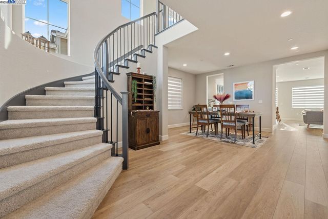3361 Vista Meadows, Pittsburg, CA 94565