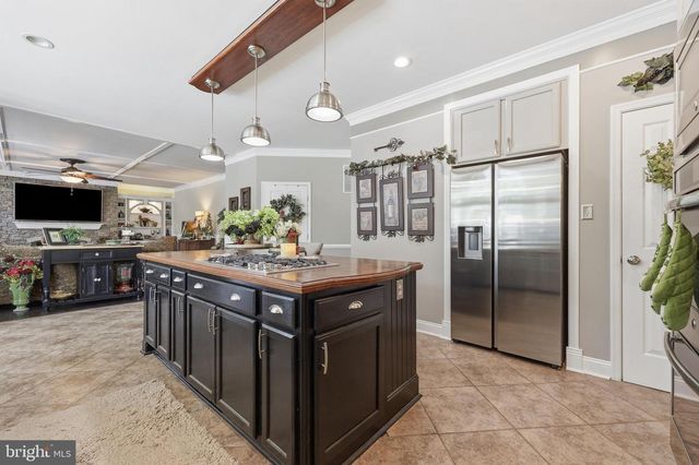 143 POLARIS DR, Walkersville, MD 21793