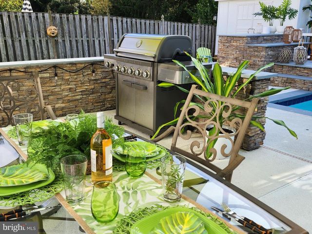 143 POLARIS DR, Walkersville, MD 21793