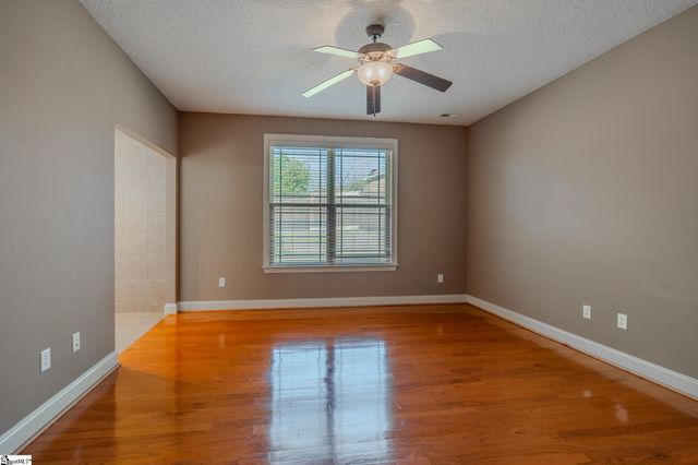 6 Dolerite Drive, Taylors, SC 29687