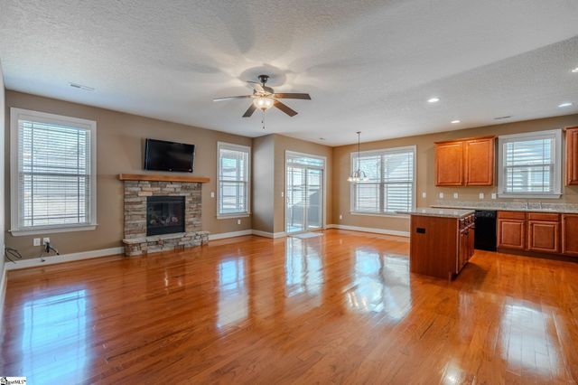 6 Dolerite Drive, Taylors, SC 29687