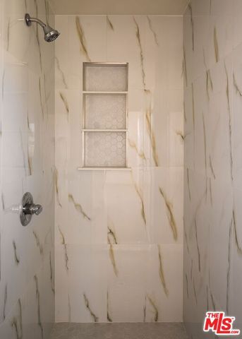 1120 W 110th Street, Los Angeles, CA 90044