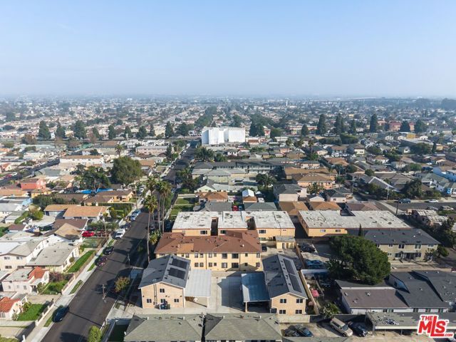 1120 W 110th Street, Los Angeles, CA 90044