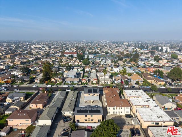 1120 W 110th Street, Los Angeles, CA 90044