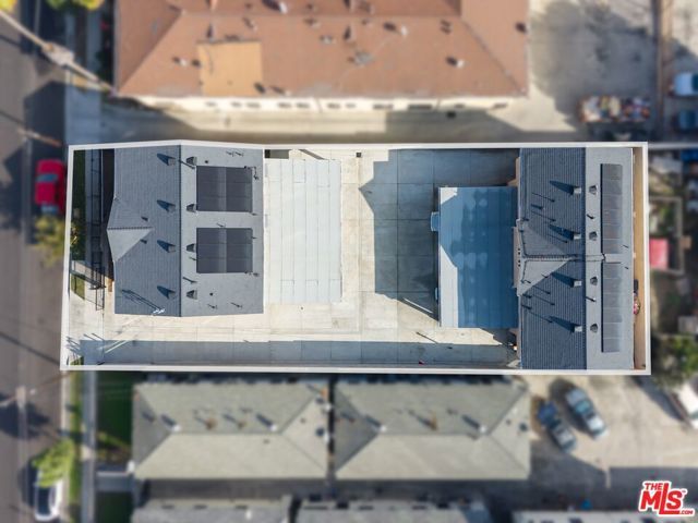 1120 W 110th Street, Los Angeles, CA 90044