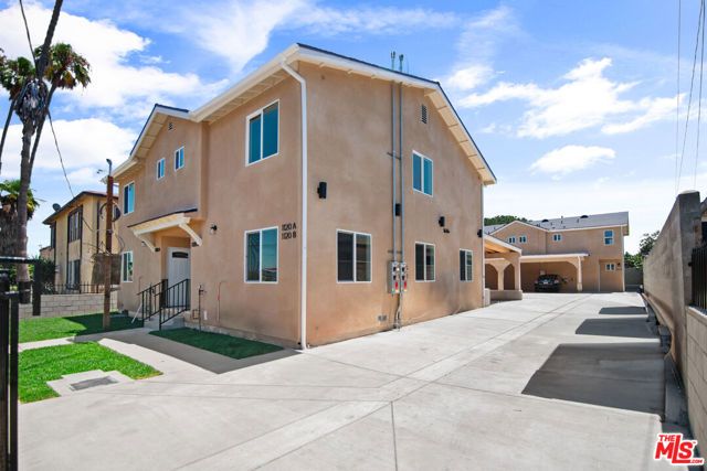 1120 W 110th Street, Los Angeles, CA 90044