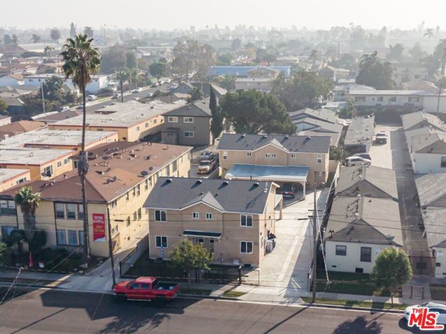 1120 W 110th Street, Los Angeles, CA 90044