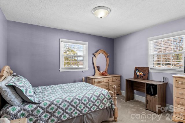 3937 W Old US Hwy 421 None, Hamptonville, NC 27020