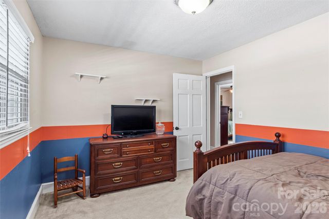 3937 W Old US Hwy 421 None, Hamptonville, NC 27020