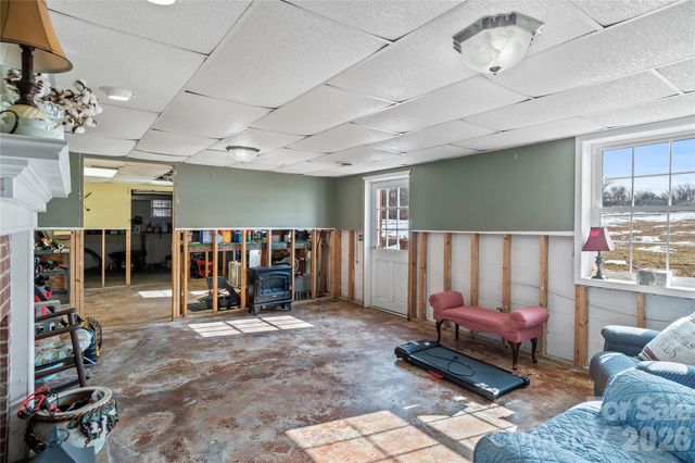 3937 W Old US Hwy 421 None, Hamptonville, NC 27020