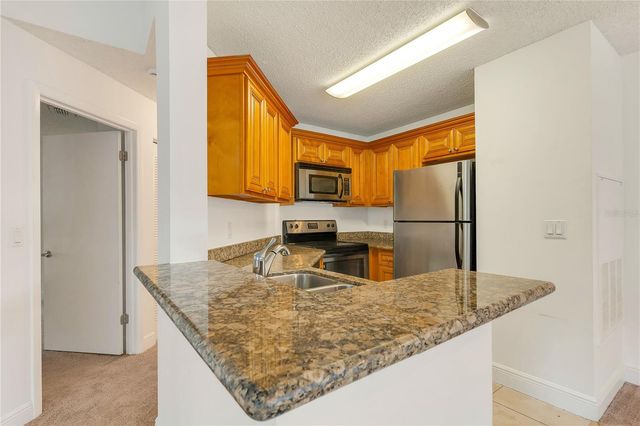 2604 GRASSY POINT DRIVE 204, Lake Mary, FL 32746