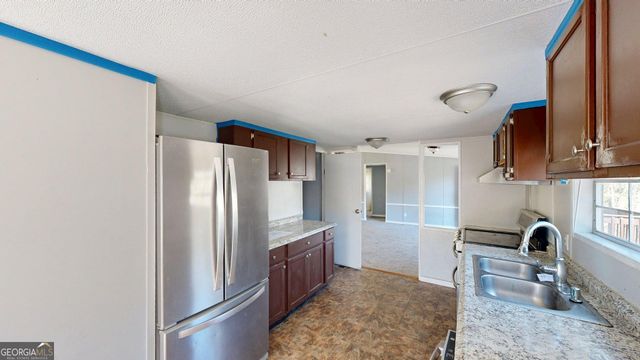 61 Holly Circle, Carrollton, GA 30116