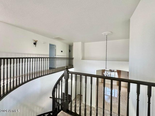7865 W KRISTAL Way, Glendale, AZ 85308