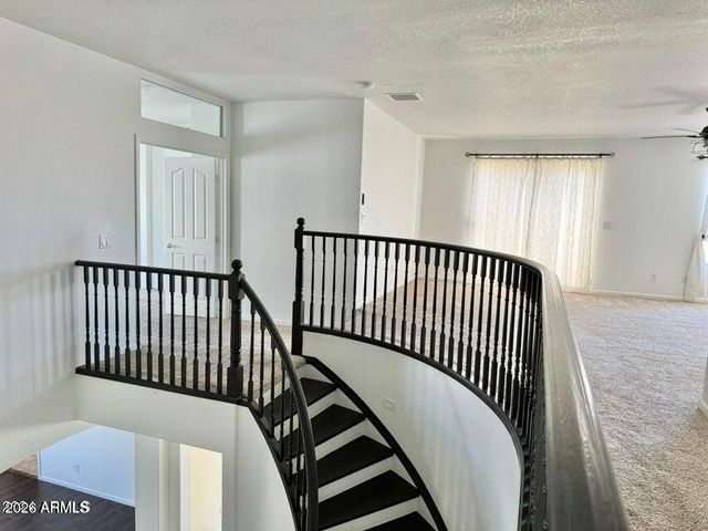 7865 W KRISTAL Way, Glendale, AZ 85308