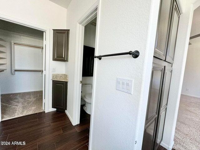 7865 W KRISTAL Way, Glendale, AZ 85308