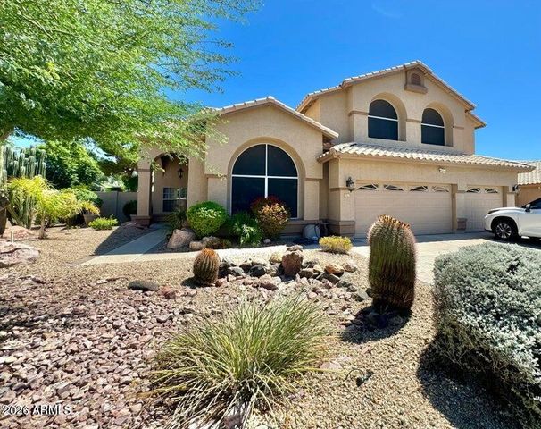 7865 W KRISTAL Way, Glendale, AZ 85308