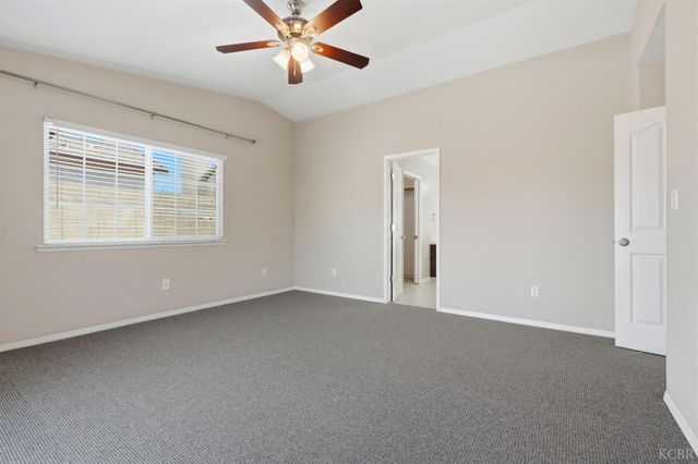 702 Montecito Court, Lemoore, CA 93245