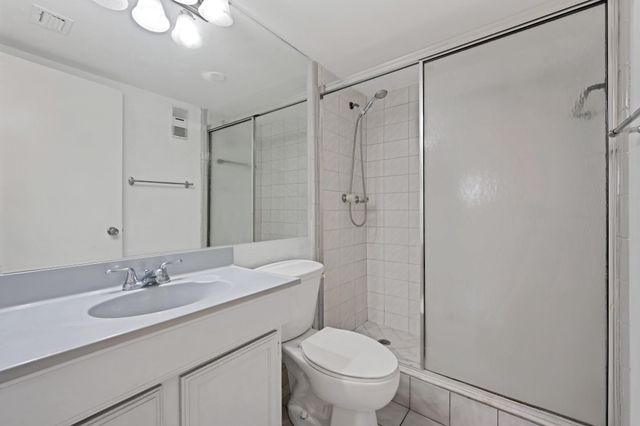 8735 Ramblewood Drive 409, Coral Springs, FL 33071