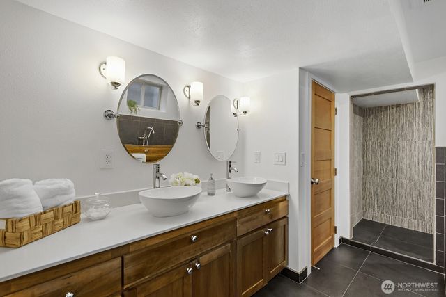 3412 79th Avenue SE, Mercer Island, WA 98040