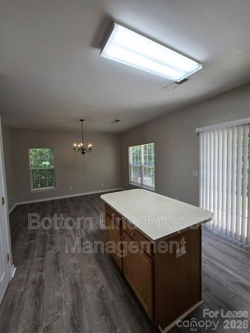 8630 Carolina Lily Lane, Charlotte, NC 28262