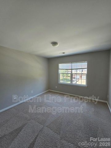 8630 Carolina Lily Lane, Charlotte, NC 28262