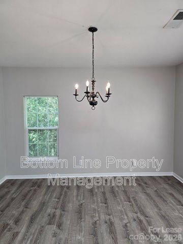 8630 Carolina Lily Lane, Charlotte, NC 28262