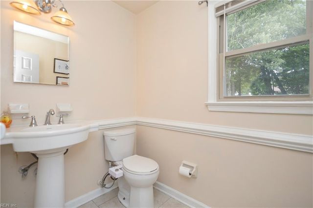 5384 Dalrymple ST, Virginia Beach, VA 23464