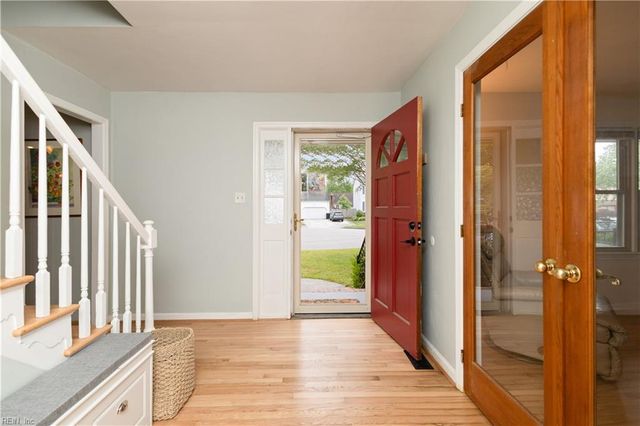 5384 Dalrymple ST, Virginia Beach, VA 23464