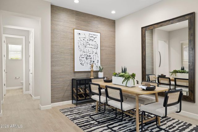 2438 E VILLA LINDA Drive, Phoenix, AZ 85024