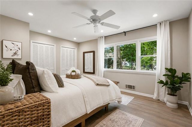 6680 Woodlake Drive, Flowery Branch, GA 30542
