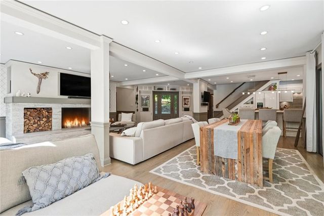 6680 Woodlake Drive, Flowery Branch, GA 30542
