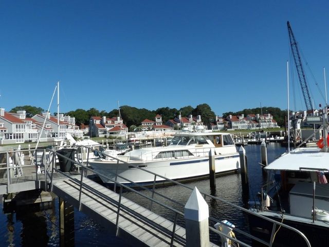 4396 Baldwin Ave Apt 40, Little River, SC 29566