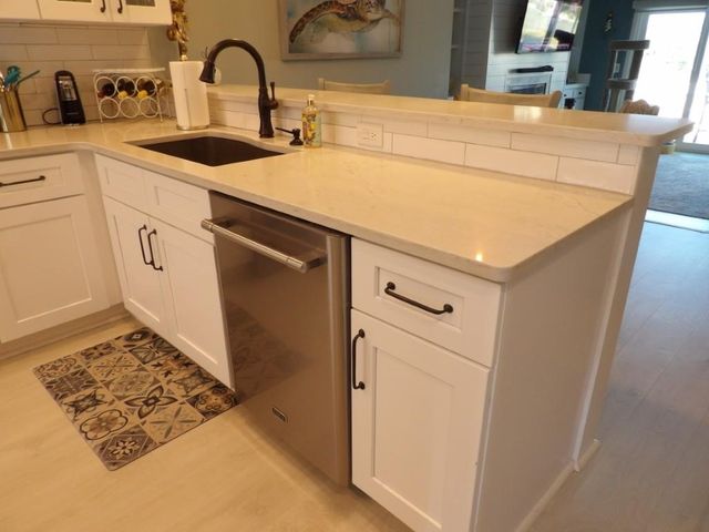 4396 Baldwin Ave Apt 40, Little River, SC 29566