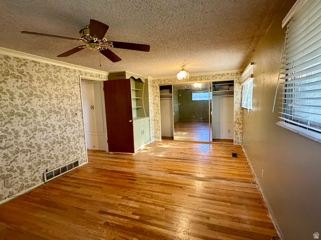 4220 S MACKAY ST, Taylorsville, UT 84123