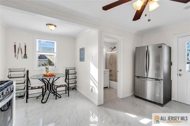 18 Avenue B, Helmetta, NJ 08828