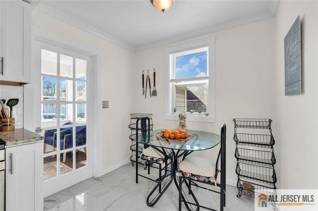 18 Avenue B, Helmetta, NJ 08828